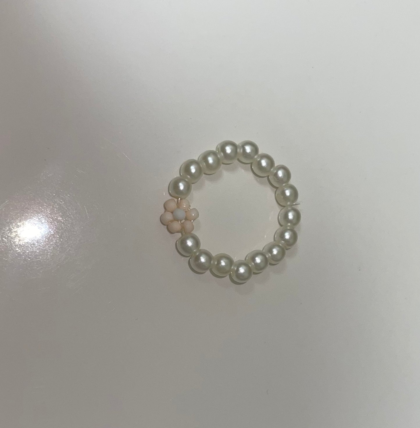 Pearl daisy ring